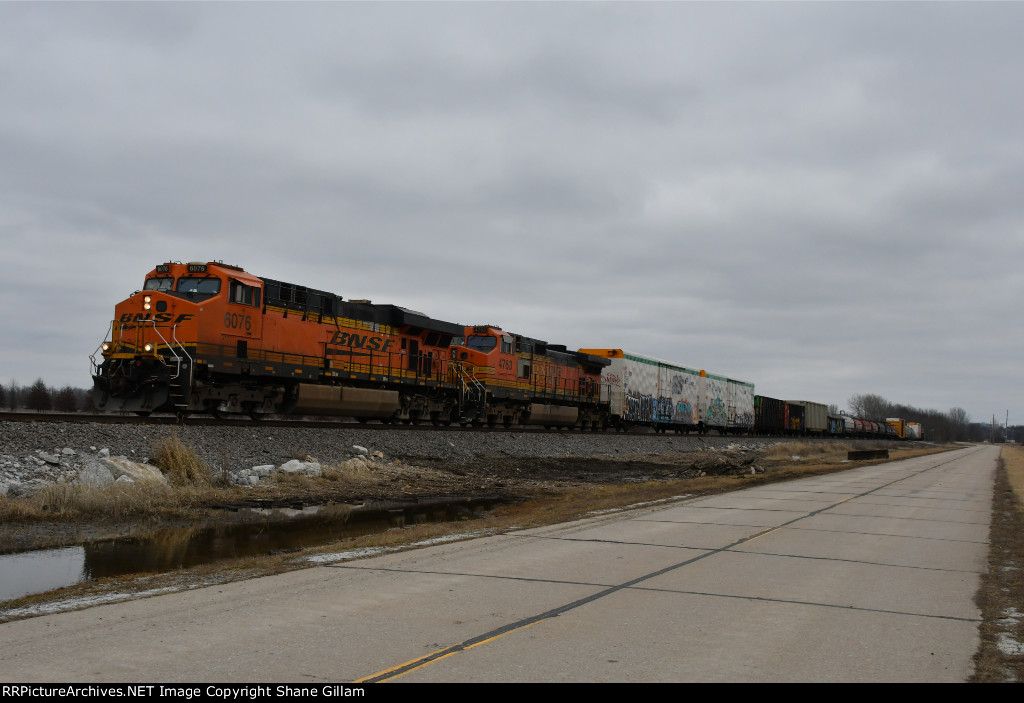 BNSF 6076